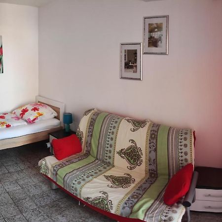 Apartmani Sabira Novi Vinodolski Exteriör bild