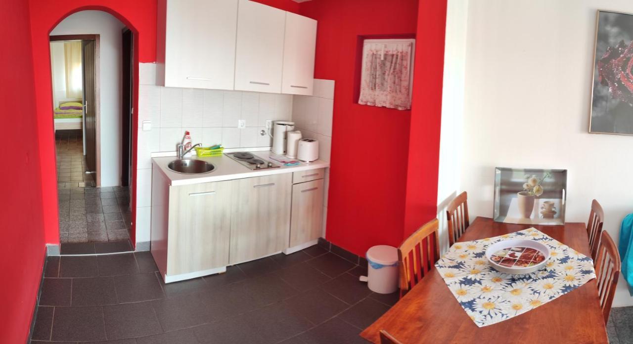 Apartmani Sabira Novi Vinodolski Exteriör bild