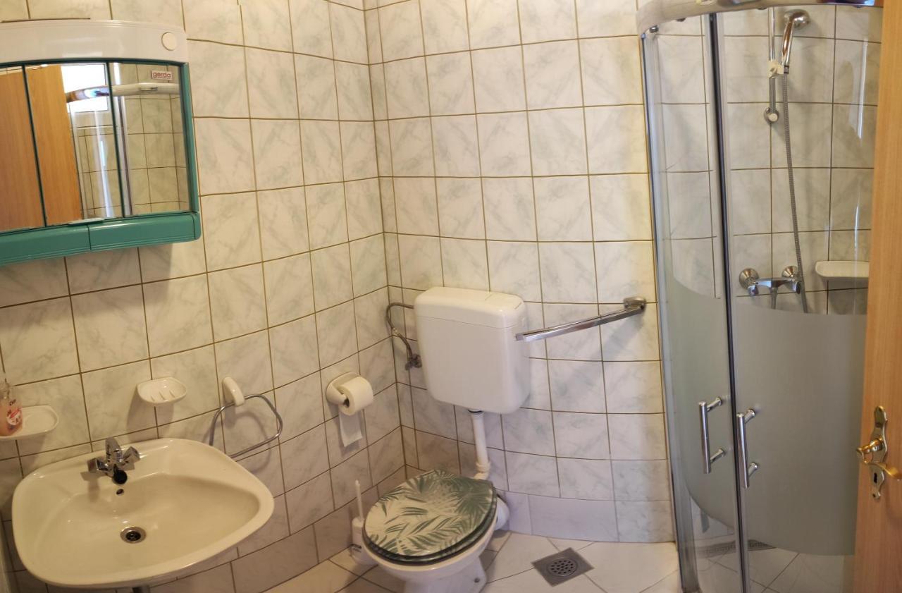 Apartmani Sabira Novi Vinodolski Exteriör bild