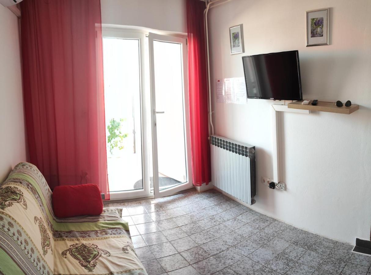 Apartmani Sabira Novi Vinodolski Exteriör bild
