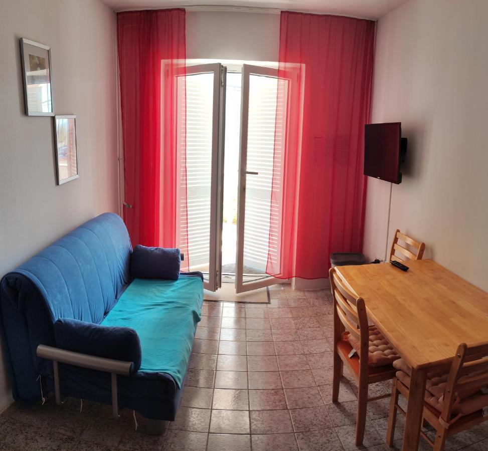Apartmani Sabira Novi Vinodolski Exteriör bild