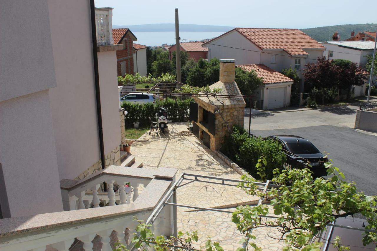 Apartmani Sabira Novi Vinodolski Exteriör bild