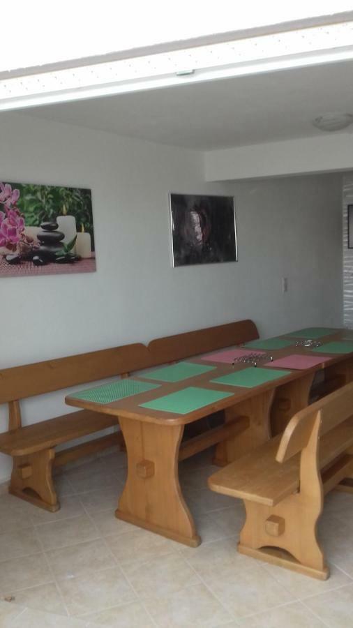 Apartmani Sabira Novi Vinodolski Exteriör bild